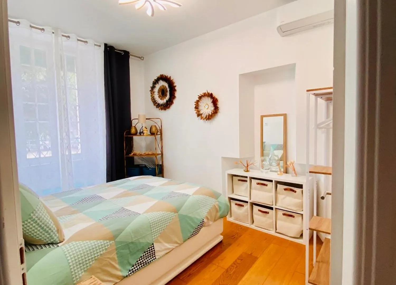 2- Cosy One Bedroom Apt 2-4P, Located Place Nationale Antibes