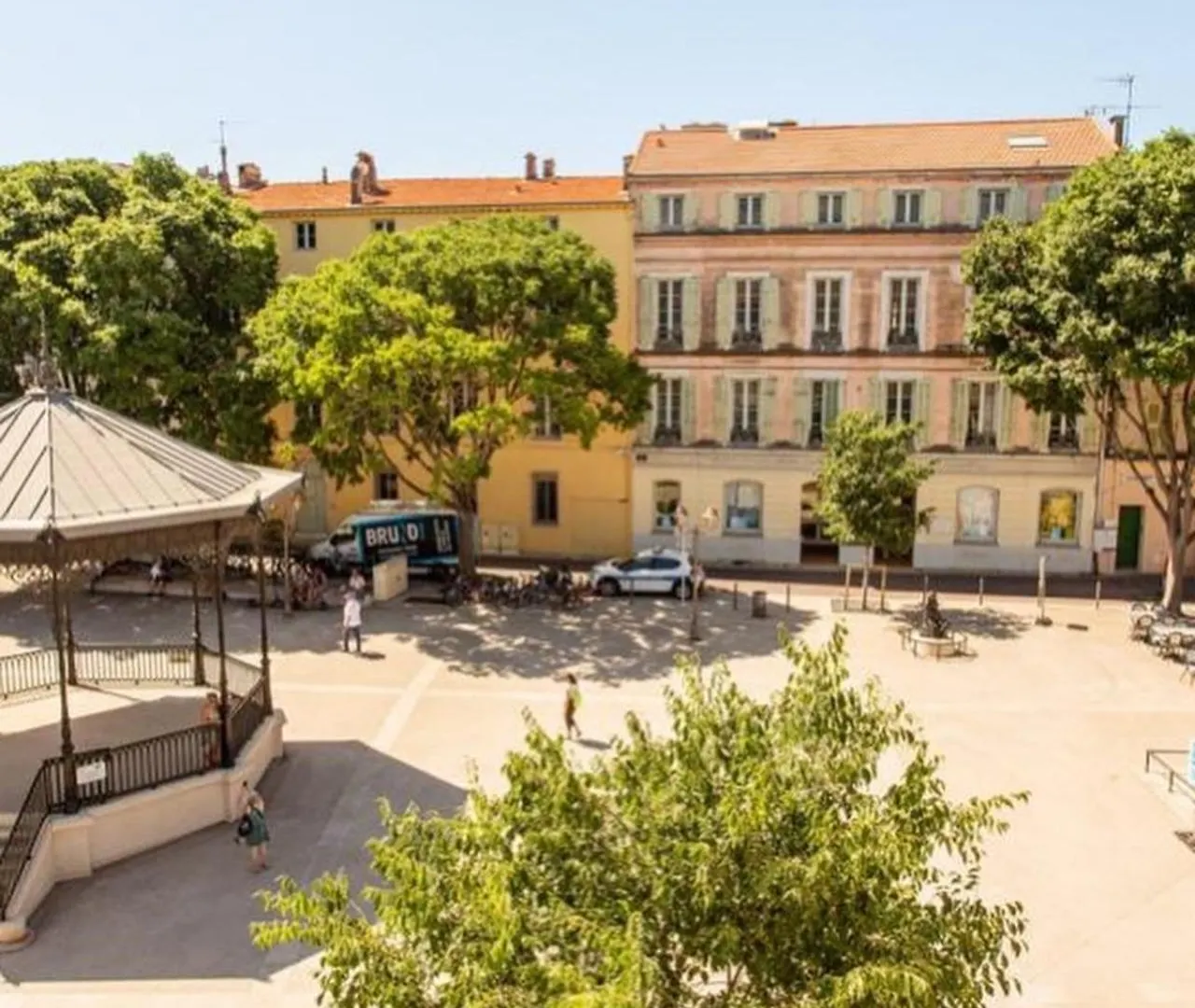 2- Cosy One Bedroom Apt 2-4P, Located Place Nationale Antibes 0*,